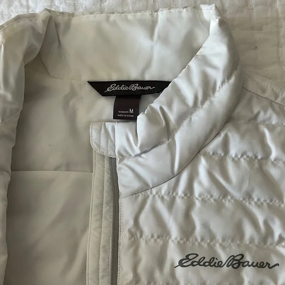 Eddie Bauer White Quilted Down Vest size Medium - Picture 5 of 6